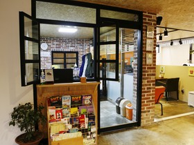 Travelers Planet Studio Type Hostel