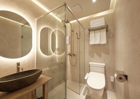 Uh Suite Central Seoul