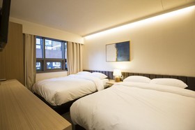Uh Suite Cornerstone