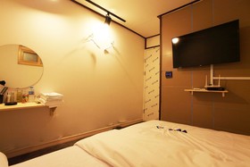 W mini hotel Hostel