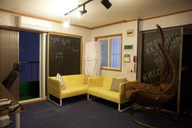 W mini hotel Hostel