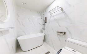 Wolgok Hotel Baro