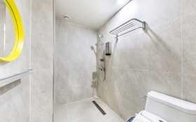 Wolgok Hotel Baro