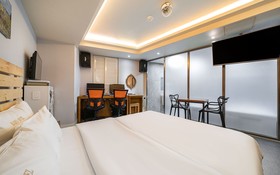 Wolgok Hotel Baro