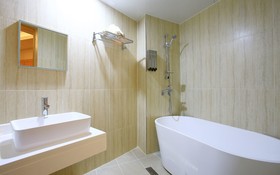 Wolgok Hotel Baro