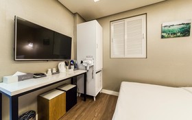 Wolgok Hotel Baro