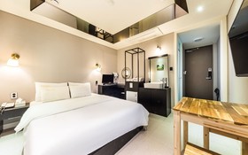 Wolgok Hotel Baro