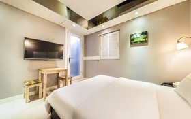 Wolgok Hotel Baro