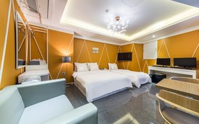Wolgok Hotel Baro