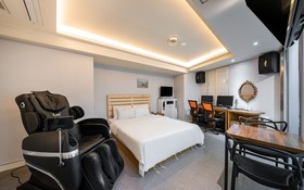 Wolgok Hotel Baro