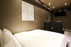 Wolgok Hotel Baro