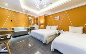 Wolgok Hotel Baro