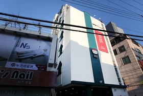 Yaja Yeonsinnae Station