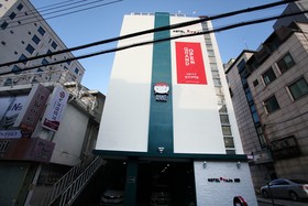 Yaja Yeonsinnae Station