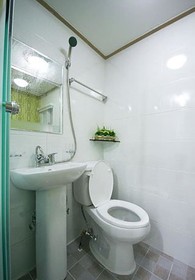 Yegreen House
