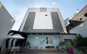 Yeongdeungpo Hotel LE O