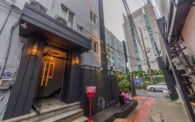 Yeongdeungpo Hotel Yolo