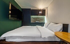 Yeongdeungpo Hotel Yolo