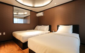Yeongdeungpo New Silla