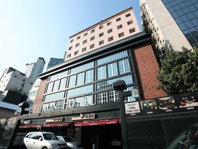 Yuwon Hotel