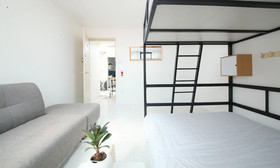 Zibro H Guesthouse Hostel