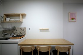 Zibro H Guesthouse Hostel