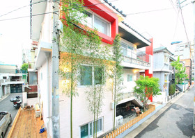Zibro H Guesthouse Hostel