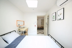 Zibro H Guesthouse Hostel