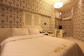 Zip Hotel