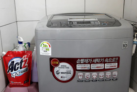 Zzzip Guest House