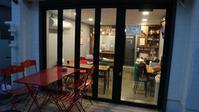 Zzzip Guest House
