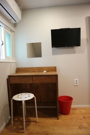 Zzzip Guest House
