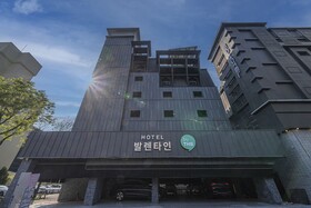 By Ths Valentine Hotel Incheon