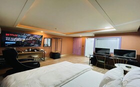 Siheung Eros Hotel