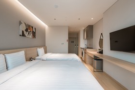 Chestertons Sokcho