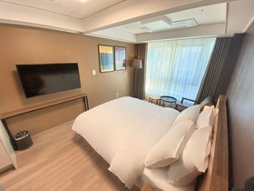 Chungchoho Best Hotel