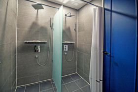 Doo Hotel & Guesthouse - Hostel