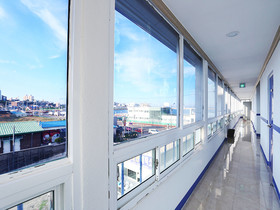 James Blue Guesthouse Hostel