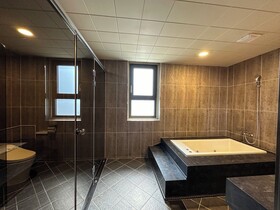 Mir Hotel