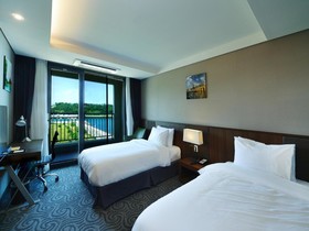 Ramada by Wyndham Gangwon Sokcho