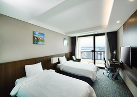 Ramada by Wyndham Gangwon Sokcho