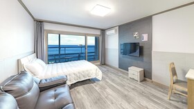 Sokcho Bird Island Pension
