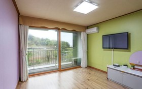 Sokcho White Light House Pension