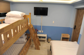 The White Station Guesthouse