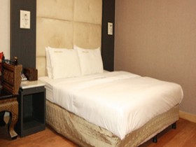 Bobos Hotel