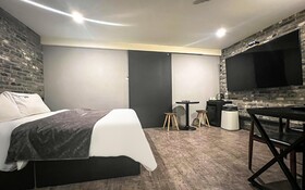 Boutique Hotel XYM