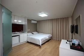 Easy Residence