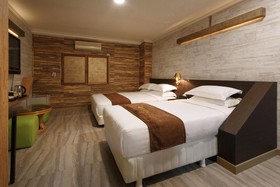 I.Y Hotel