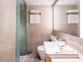 ibis Ambassador Suwon Hotel