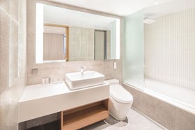 ibis Ambassador Suwon Hotel